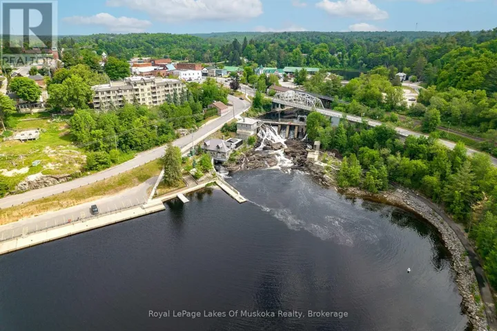 Carefree living in Muskoka