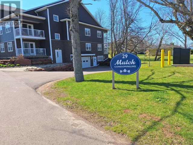 29 Stratford Road, Stratford, Prince Edward Island C1B1T4