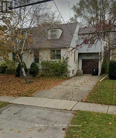 99 RANEE AVENUE, Toronto (Englemount-Lawrence), Ontario M6A1N1