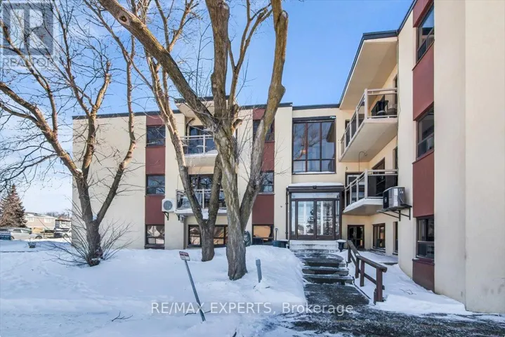 101 - 16 WILLIAM STREET, Caledon (Bolton West), Ontario L7E4V2