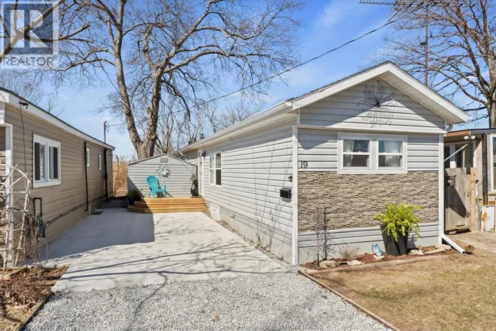 709 HERITAGE Unit# 19, Kingsville, Ontario N9Y3B1