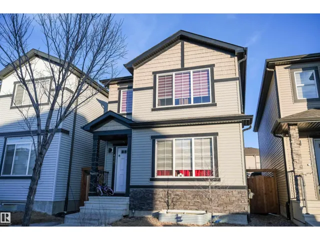 4027 3 Street NW NW, Edmonton, Alberta T6T2E8