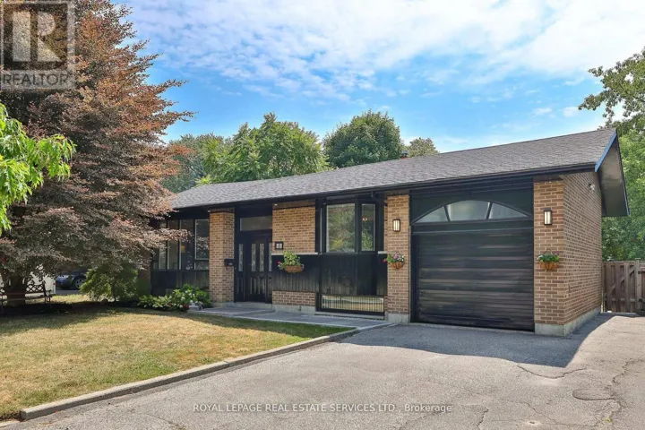 45 DOONAREE DRIVE, Toronto (Parkwoods-Donalda), Ontario M3A1M5
