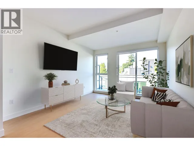 564 422 E 3RD STREET, North Vancouver, British Columbia V7L0K1