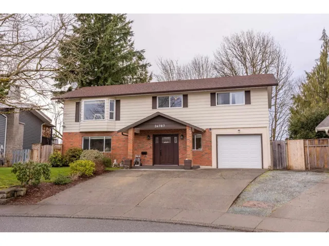 34787 MIERAU STREET, Abbotsford, British Columbia V2S5Y3