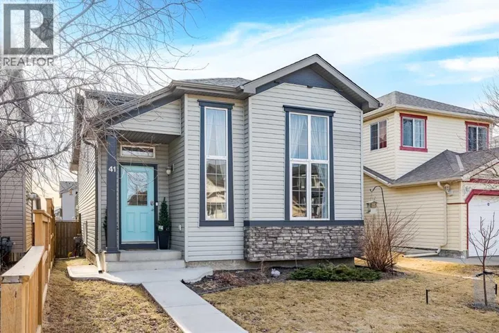 41 Covebrook Close NE, Calgary, Alberta T3K6J6
