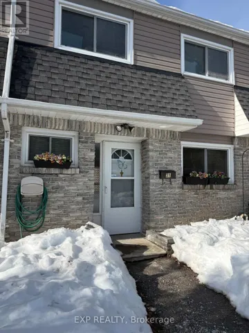 31 - 2050 UPPER MIDDLE ROAD, Burlington (Brant Hills), Ontario L7P3R9