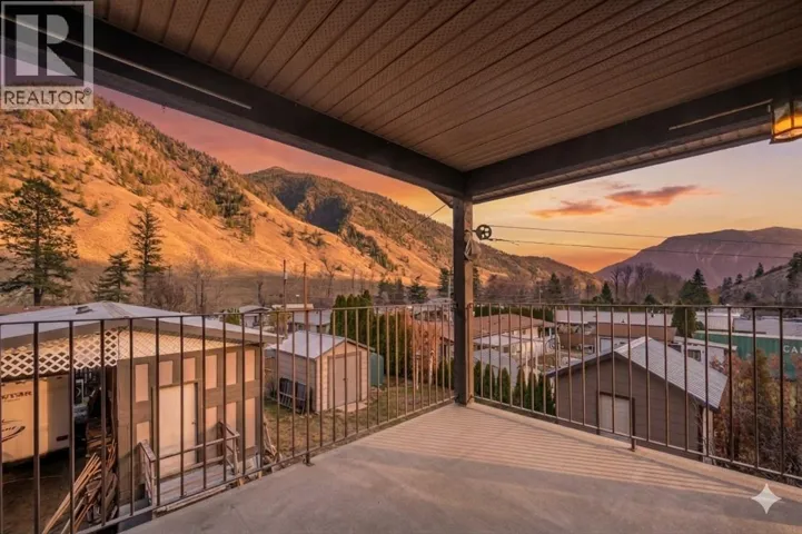 1436 MAIN Street, Keremeos, British Columbia V0X1N6