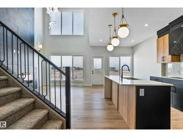 112 25 ST SW, Edmonton, Alberta T6X3K3