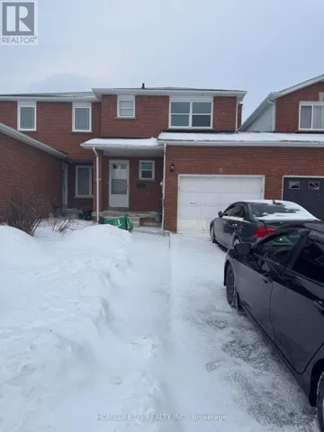 8 DUTCH CRESCENT, Brampton (Fletcher's Creek South), Ontario L6Y3V9