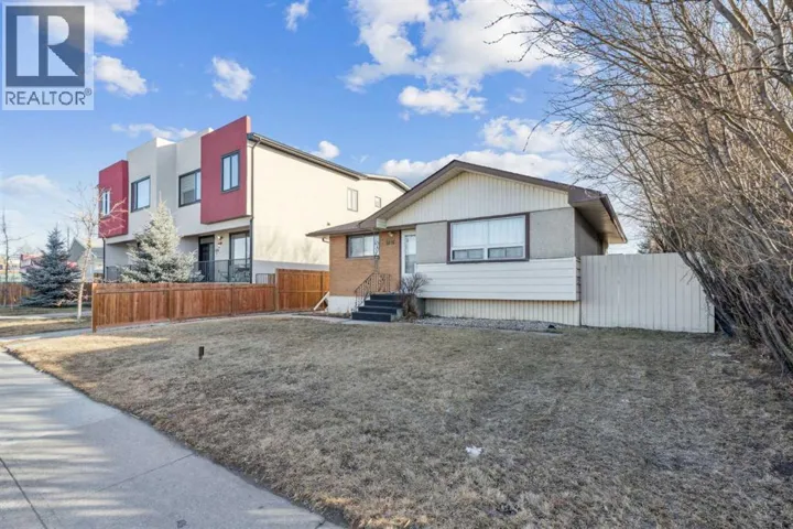 1816 42 Street SE, Calgary, Alberta T2B1E9