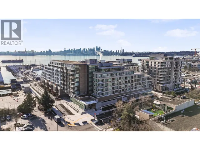 325 755 HARBOURSIDE DRIVE, North Vancouver, British Columbia V7P0G1