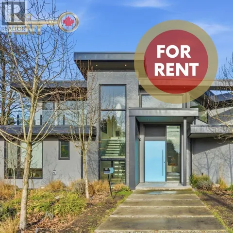 2710 CRESCENTVIEW DRIVE, North Vancouver, British Columbia V7R2V1