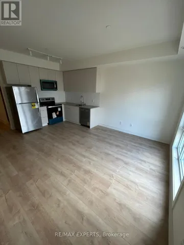 335/303C3 - 16 MELBOURNE AVENUE, St. Catharines (E. Chester), Ontario L2P3J8