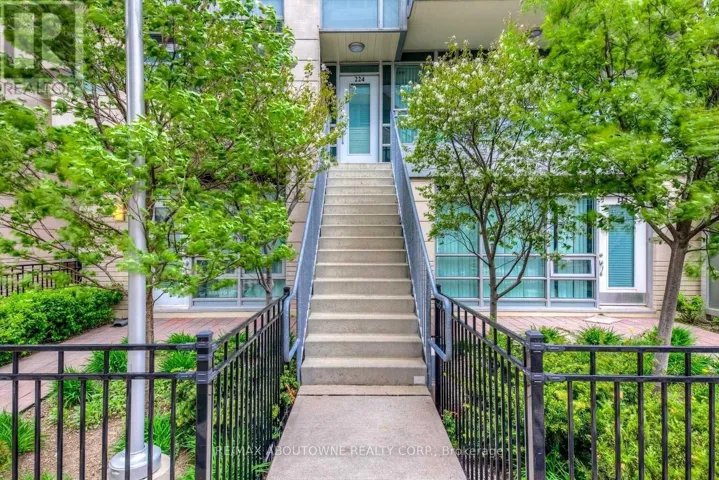 225 - 31 OLIVE AVENUE, Toronto (Willowdale East), Ontario M2N4N4