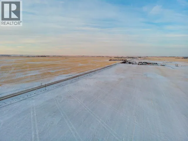 W4R26T25S16;4 Range Road 264, Rural Wheatland County, Alberta T0J1Y0