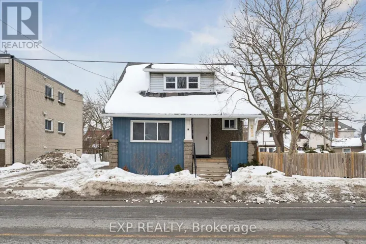 369 GLENDALE AVENUE, St. Catharines (Secord Woods), Ontario L2T1B9