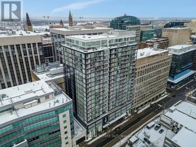 2017 - 199 SLATER STREET, Ottawa, Ontario K1P0A6