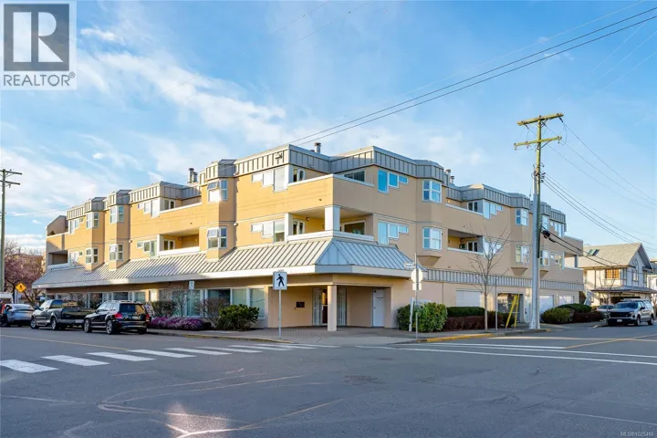 304 2490 Bevan Ave, Sidney, British Columbia V8L5C6