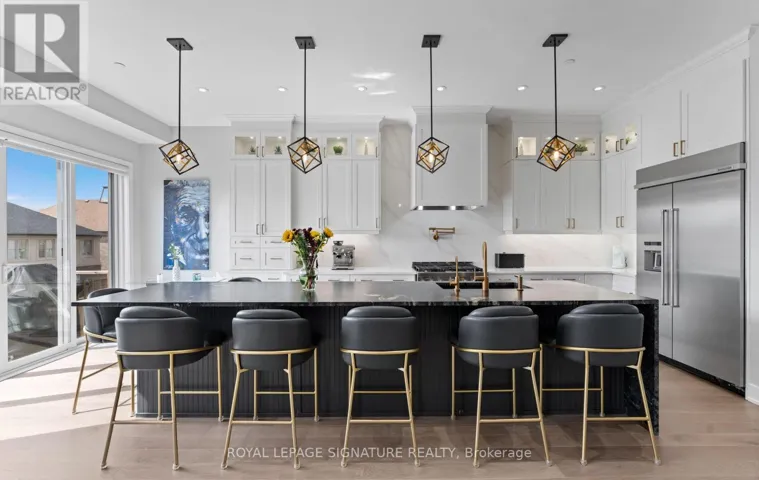 29 SIKURA CIRCLE, Aurora, Ontario L4G3Y8