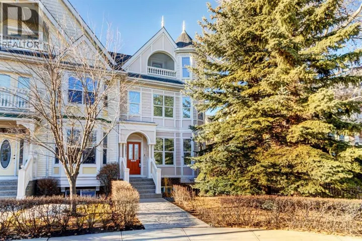 236 Somme Avenue SW, Calgary, Alberta T2T5J9