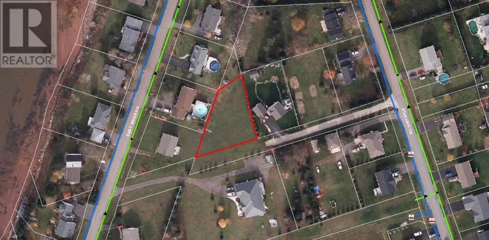 18 Starling Crescent, Stratford, Prince Edward Island C1B2E6