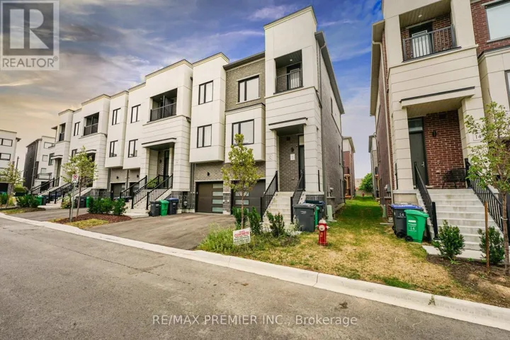 12 HEATHROW LANE, Caledon (Bolton East), Ontario L7E4M4