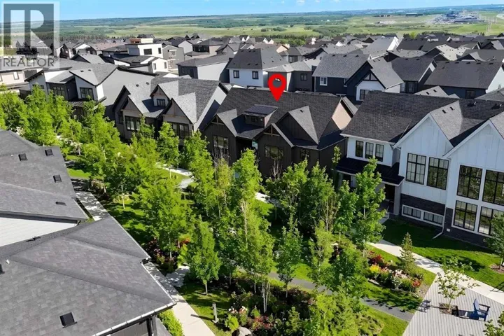 90 Treeline Gardens SW, Calgary, Alberta T2Y0W6