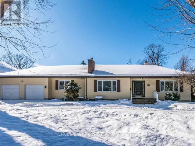 878 DUNLEVIE AVENUE, Ottawa, Ontario K2A2Z4