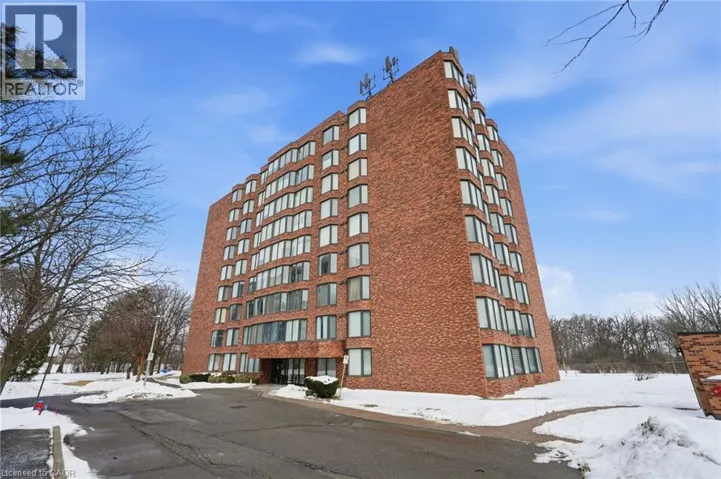 180 LIMERIDGE Road W Unit# 208, Hamilton, Ontario L9C7H7