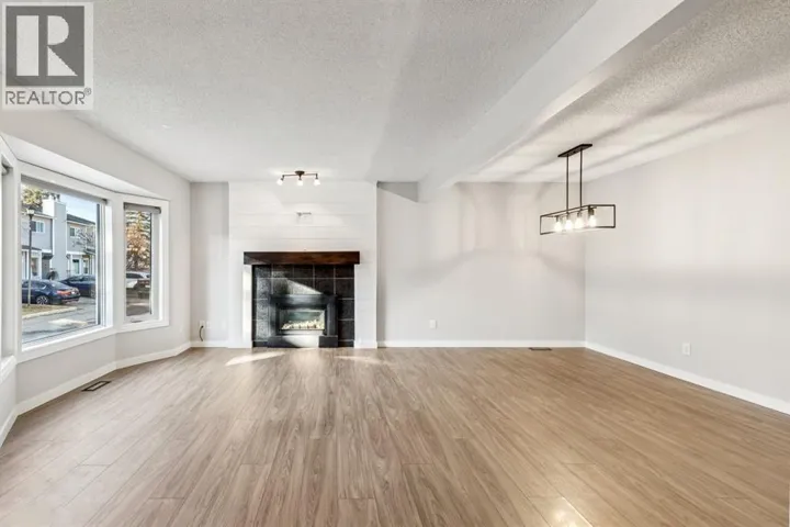 172 Riverglen Park SE, Calgary, Alberta T2C3Z1
