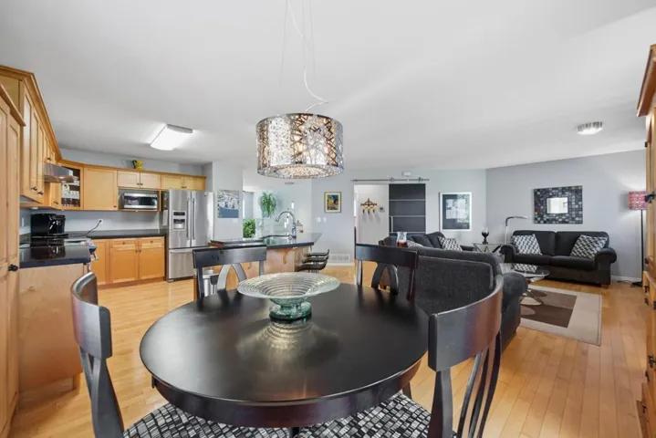 3751 SHERIDAN PLACE, Abbotsford, British Columbia V2S8K4