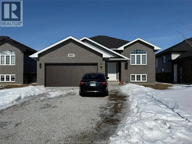 1127 ASPEN RIDGE CRESCENT, Lakeshore, Ontario N8L1B2