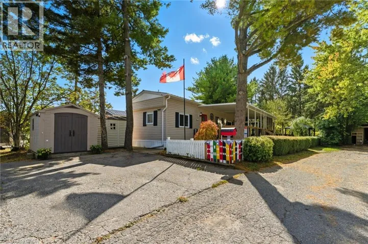 673 BRANT WATERLOO Road Unit# 518, Ayr, Ontario N0B1E0