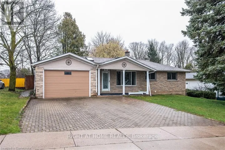 206 WINSTON BOULEVARD, Cambridge, Ontario N3C1M3