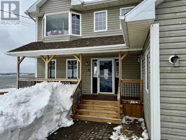 33 Turnbull Street, Dominion, Nova Scotia B1G1W5