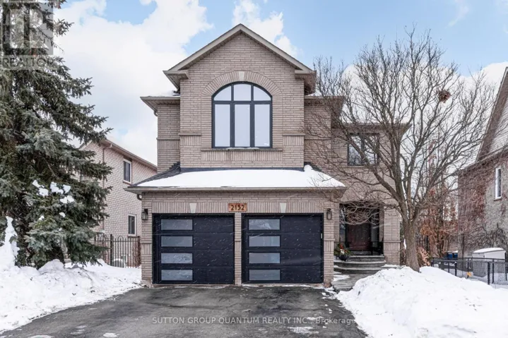 2152 GLENFIELD ROAD, Oakville (WT West Oak Trails), Ontario L6M3S6