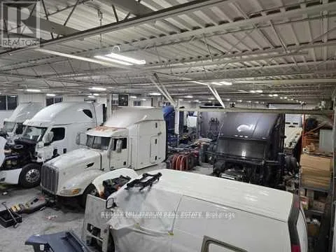 5435 MAINGATE DRIVE, Mississauga (Northeast), Ontario L4W1G6