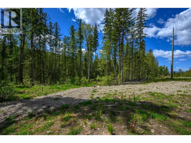 8276 Lincoln Road, Vernon, British Columbia V1B3M8
