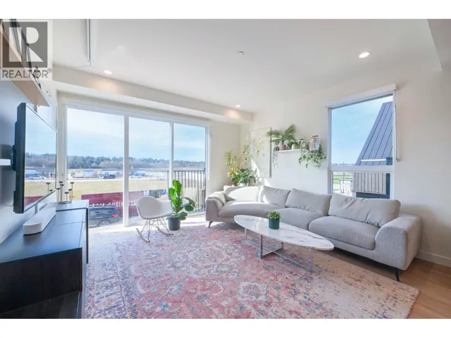 19 6340 MARKET AVENUE, Delta, British Columbia V4L0B1