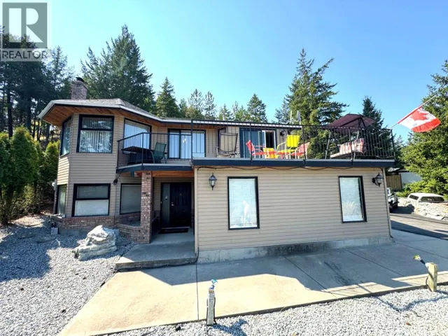1820 Olympus Way, West Kelowna, British Columbia V1Z3J1