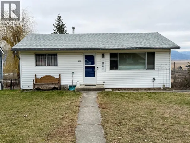 239 6th Avenue N, Creston, British Columbia V0B1G3