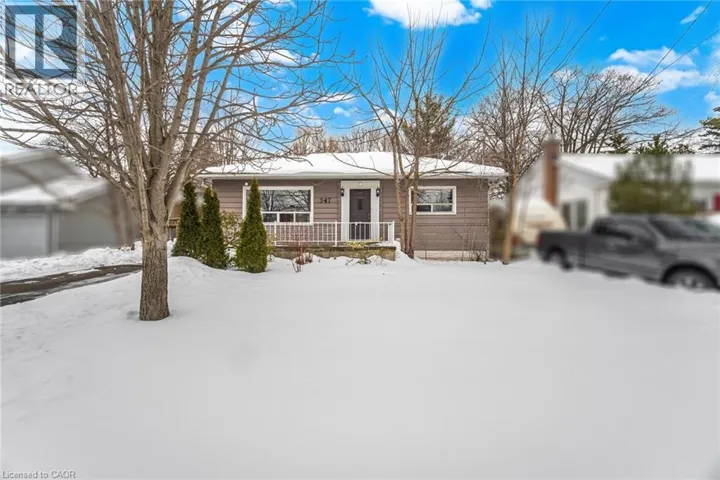 347 QUEEN MARY Drive, Oakville, Ontario L6K3L7