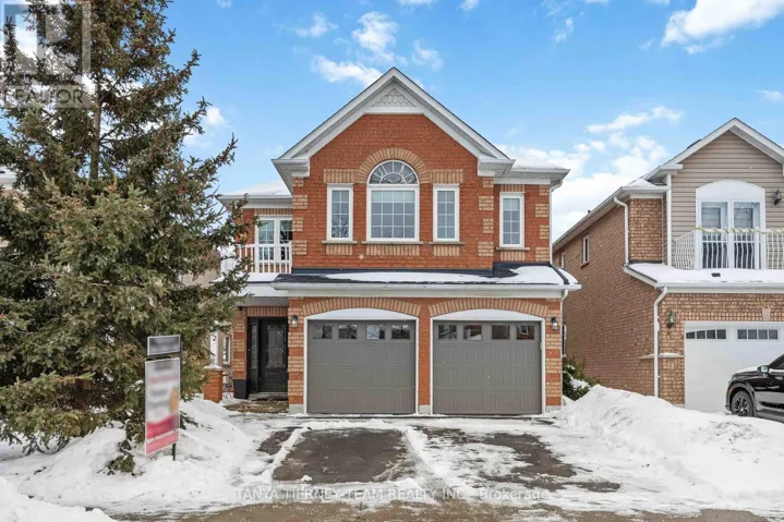 32 FOUR WINDS DRIVE, Whitby (Port Whitby), Ontario L1N9R8