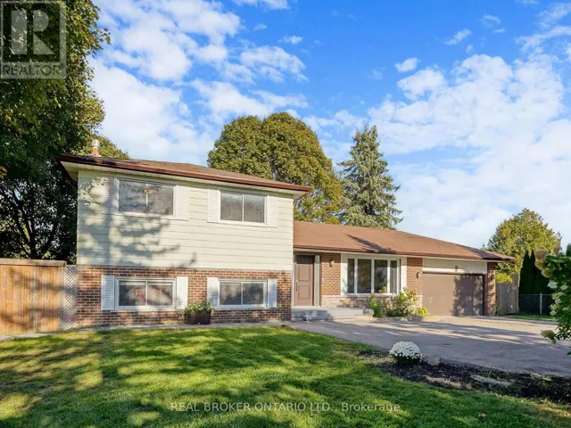 15 JASMINE CRESCENT, Whitchurch-Stouffville (Ballantrae), Ontario L4A7X4