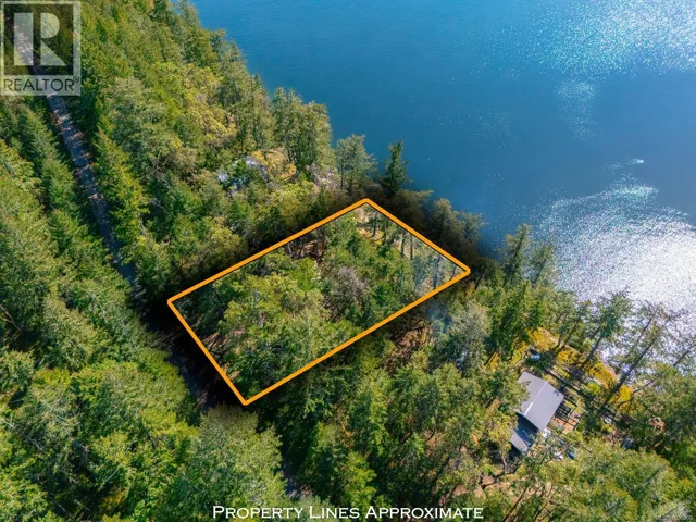 553 Flewett Dr, Decourcy Island, British Columbia A1A1A1