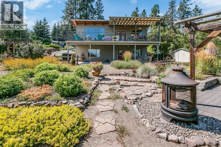 3535 McIver Road, Westbank, British Columbia V4T1H8