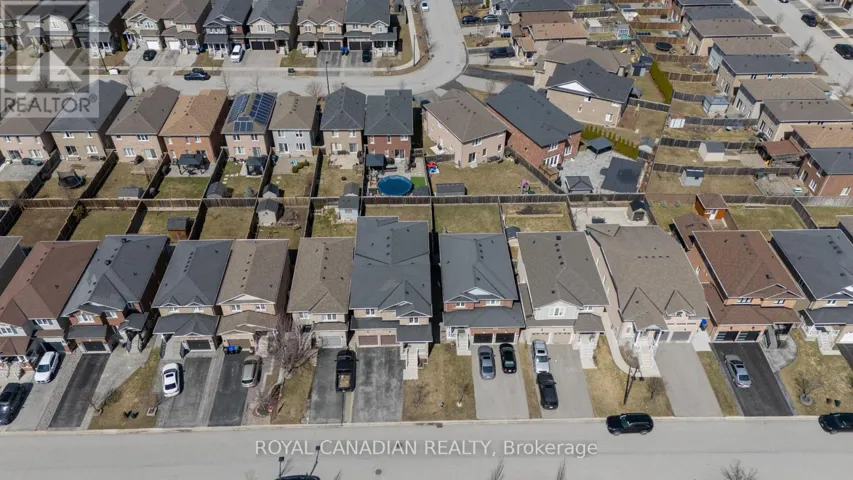 213 RICHARDSON CRESCENT, Bradford West Gwillimbury (Bradford), Ontario L3Z0R5
