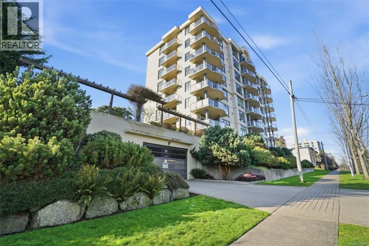 201 225 Rosehill St, Nanaimo, British Columbia V9S1E1