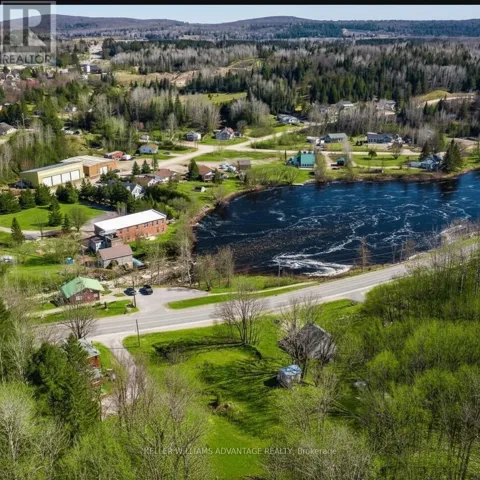 167 RYERSON CRESCENT, Burk's Falls, Ontario P0A1C0